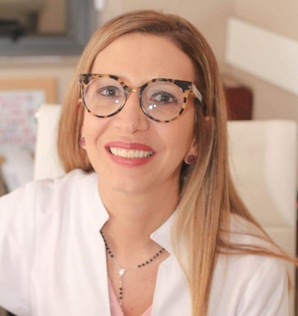 Nut. Andrezza Botelho