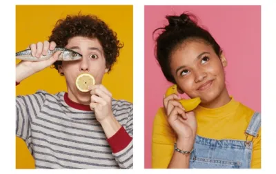 Jovens segurando alimentos