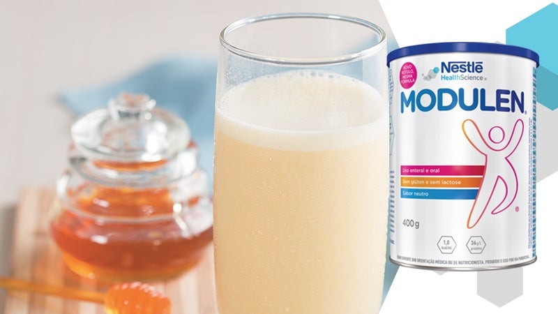 Vitamina de laranja, pera e mel com MODULEN®